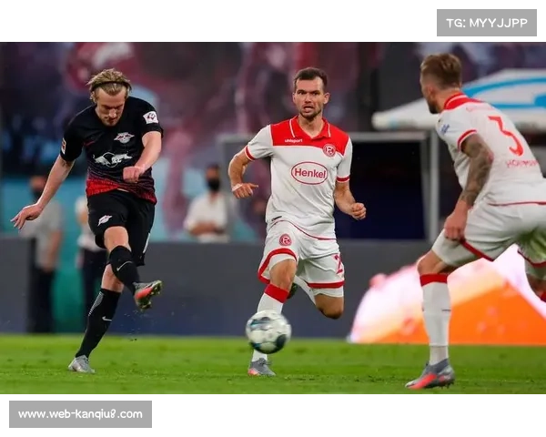 海登海姆防守脆弱 法兰克福进攻优势明显